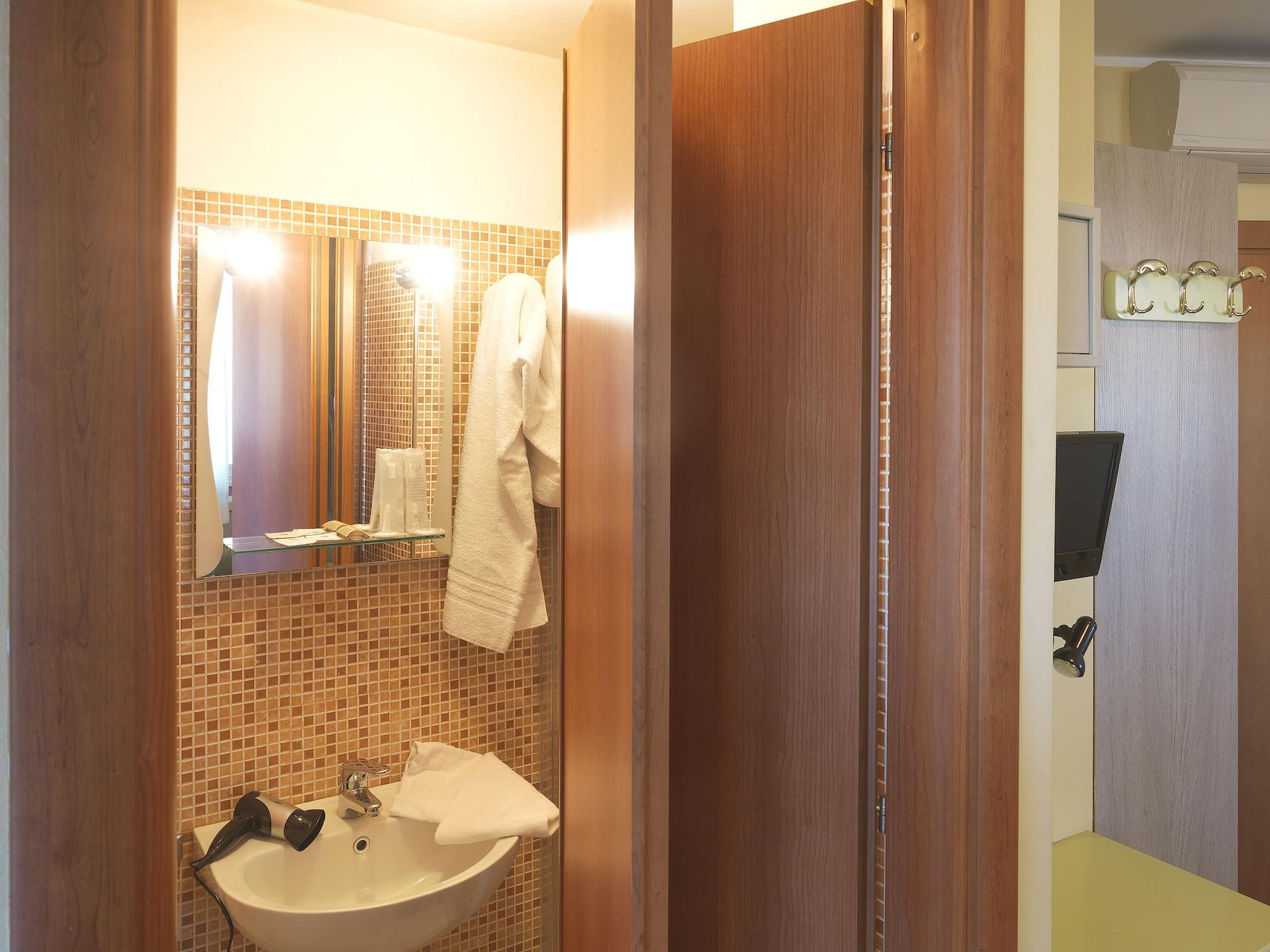 Hotel Arco Romana Mailand Exterior foto